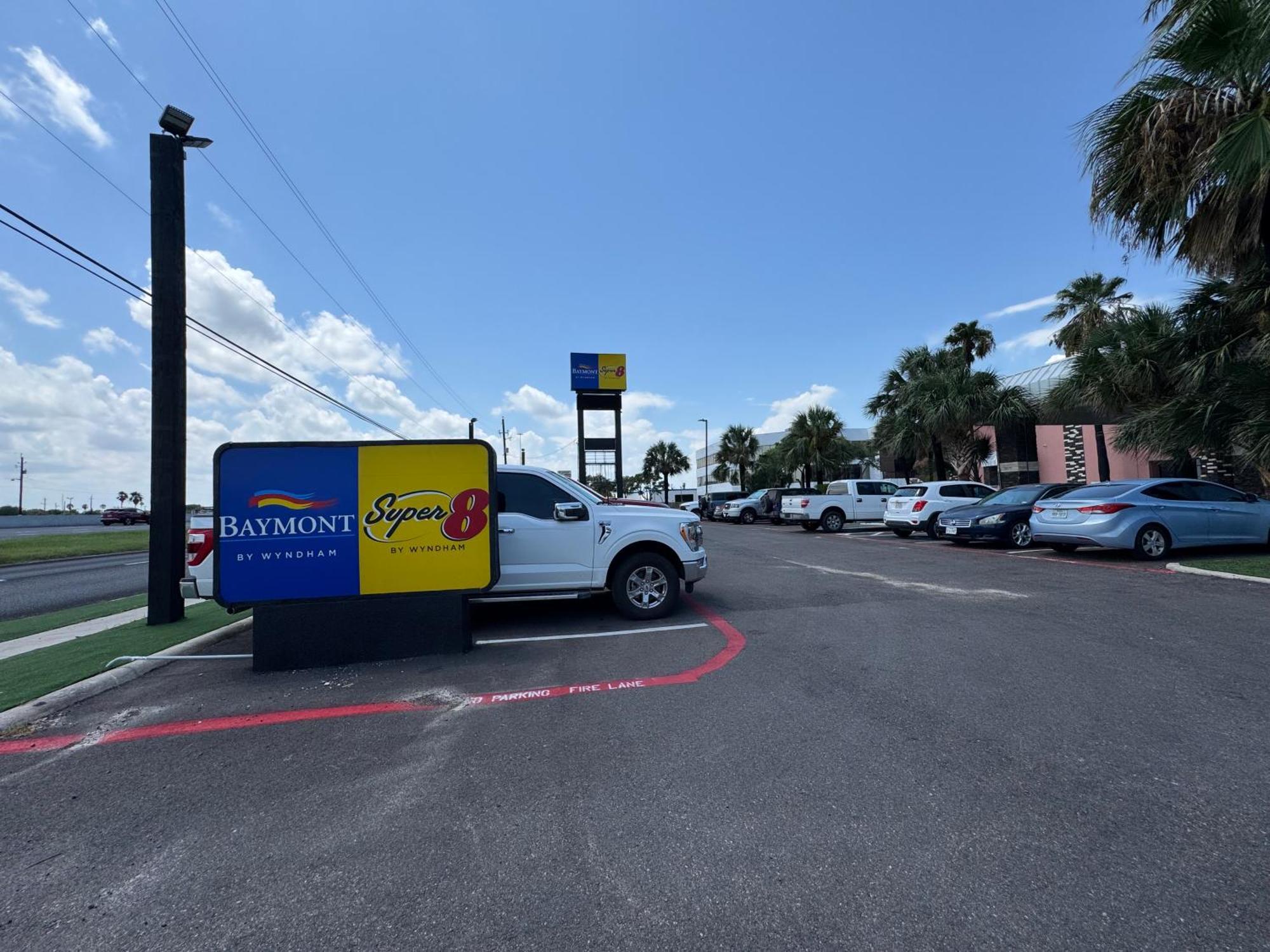 Baymont By Wyndham Corpus Christi Airport Hotel Luaran gambar